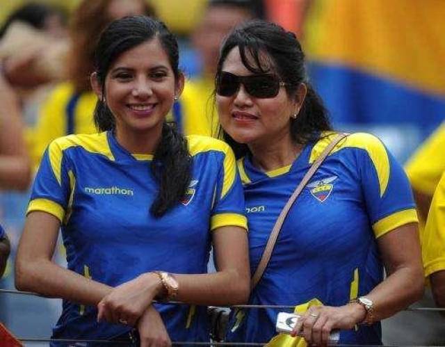 拼多多黄峥捐款1000亿原因